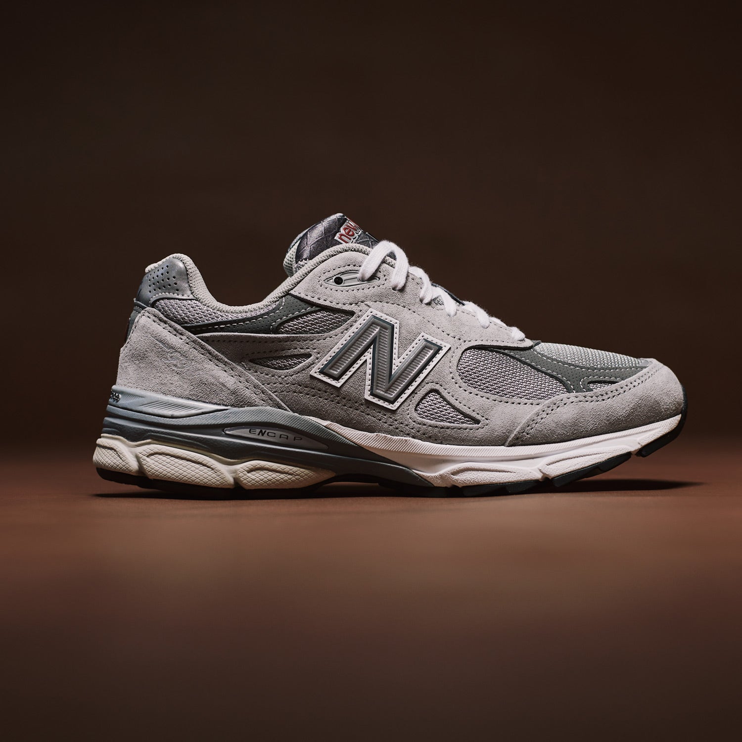 New Balance M990GY3