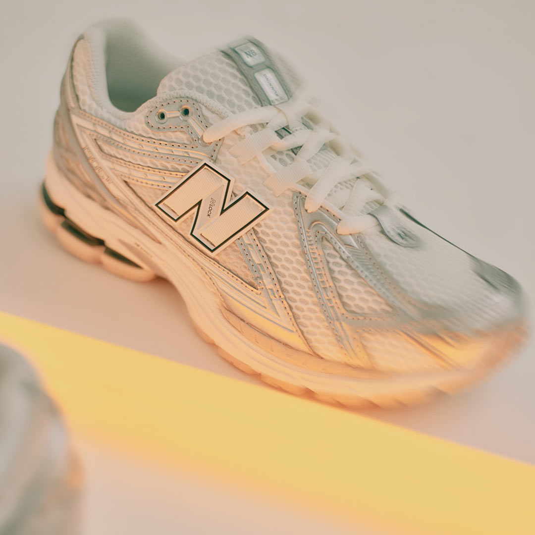 New Balance 1906R