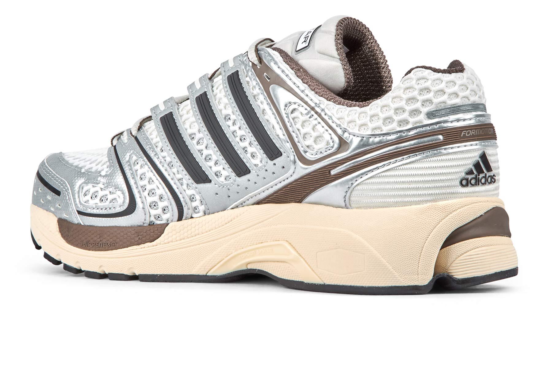 Adidas Adistar Control 5 - FTW White/Core Black/Cream White