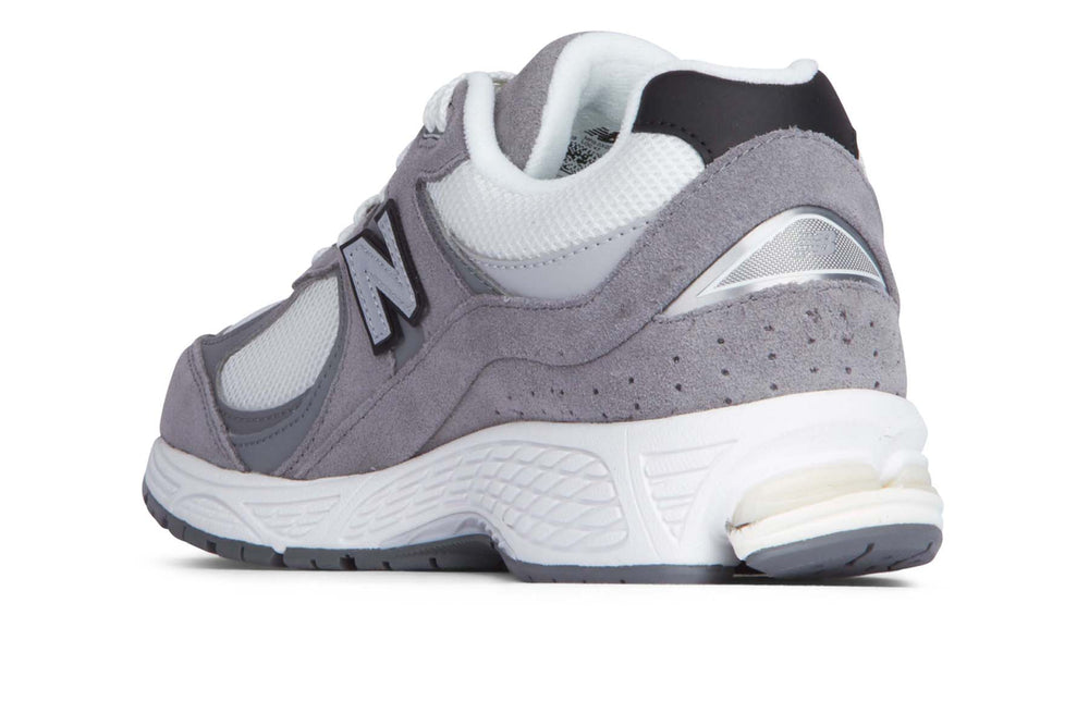 M2002RRD New Balance | Harbor Grey/Black → Shoe Chapter