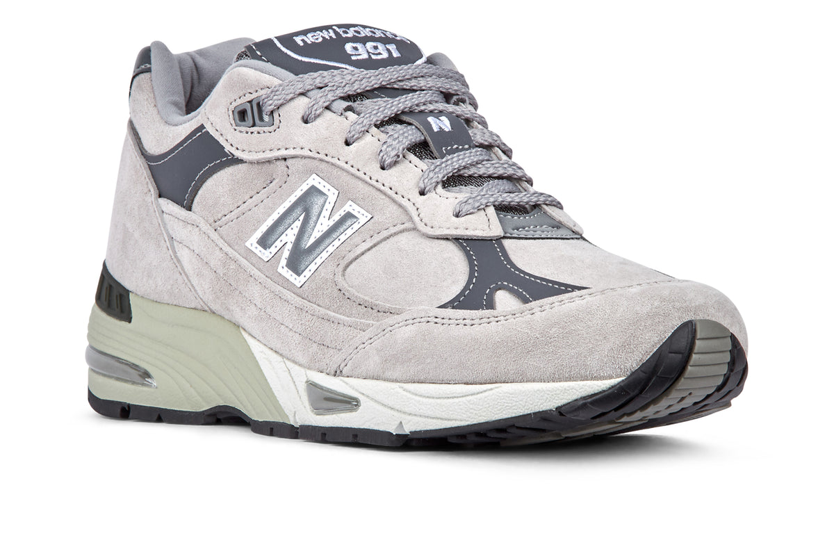 New Balance M991PG1 - Dove/Smoked Pearl/Reflective Silver