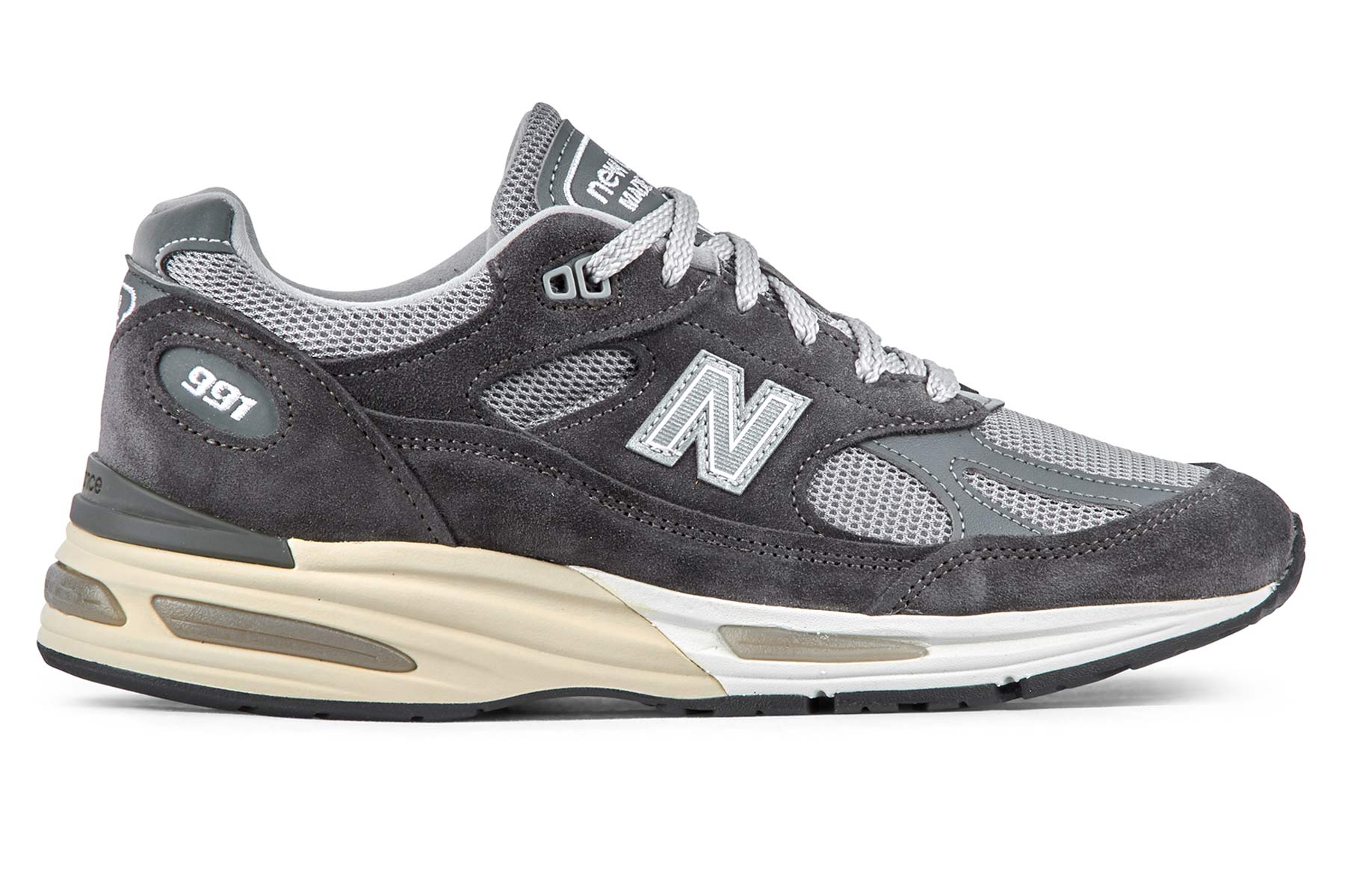 New Balance 991 | Wide selection | Buy online here | Shoe Chapter